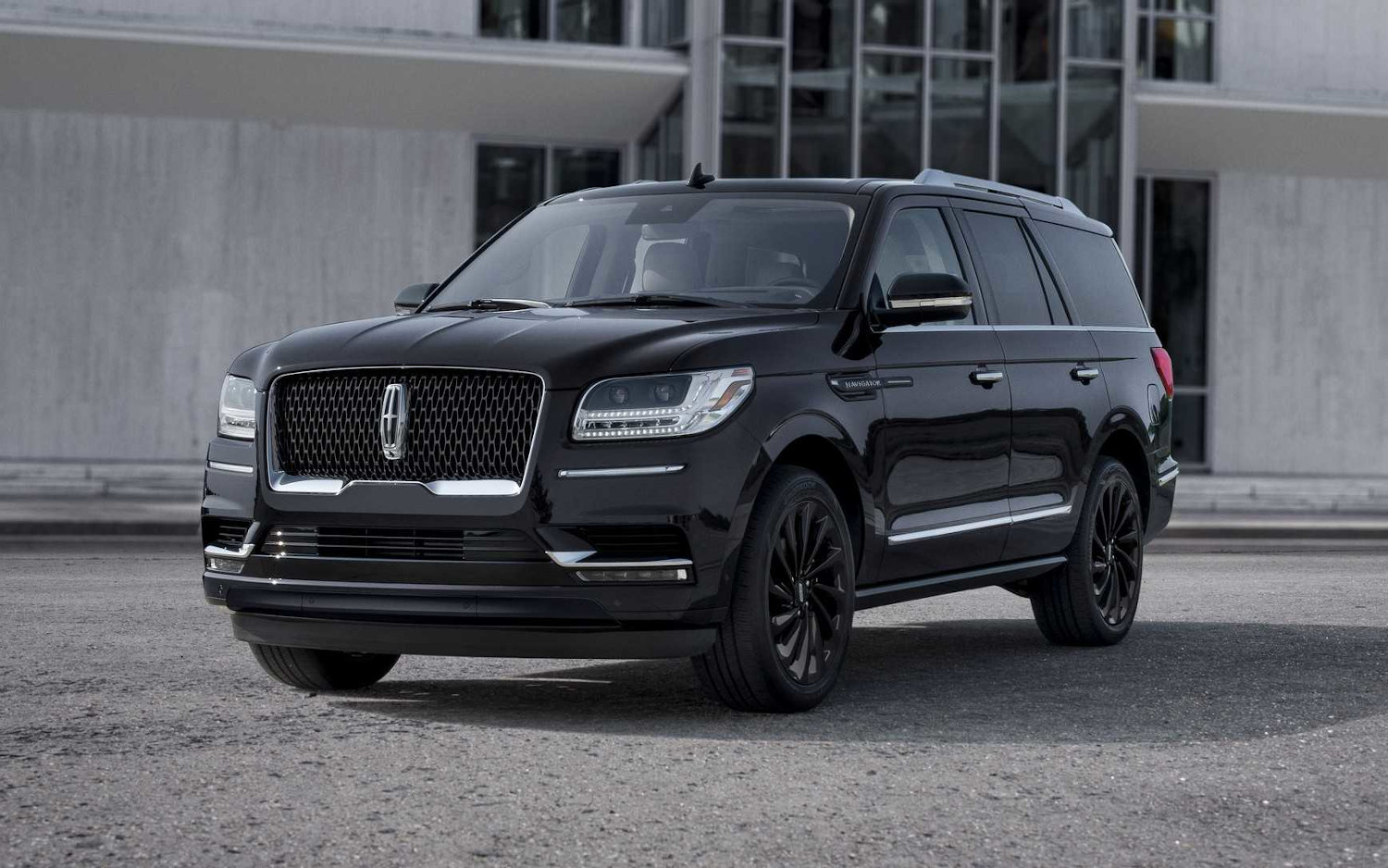 Габариты lincoln navigator